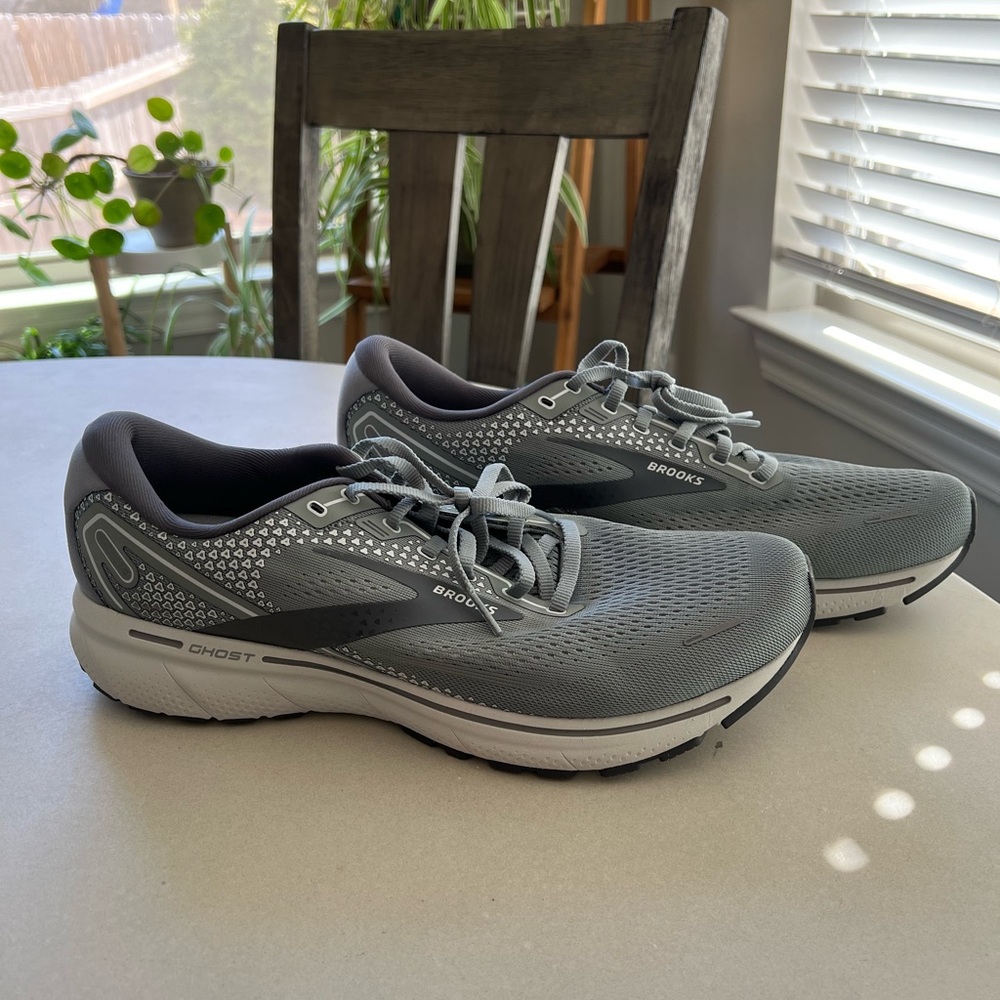 Men's Brooks Ghost 14 Running shoes Size 13